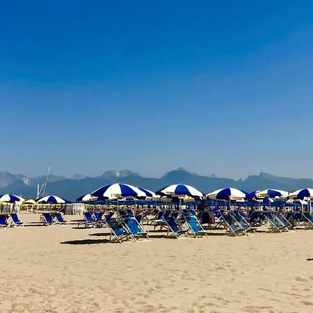 Casa-mobile Viareggio/mare * Torre del Lago Puccini